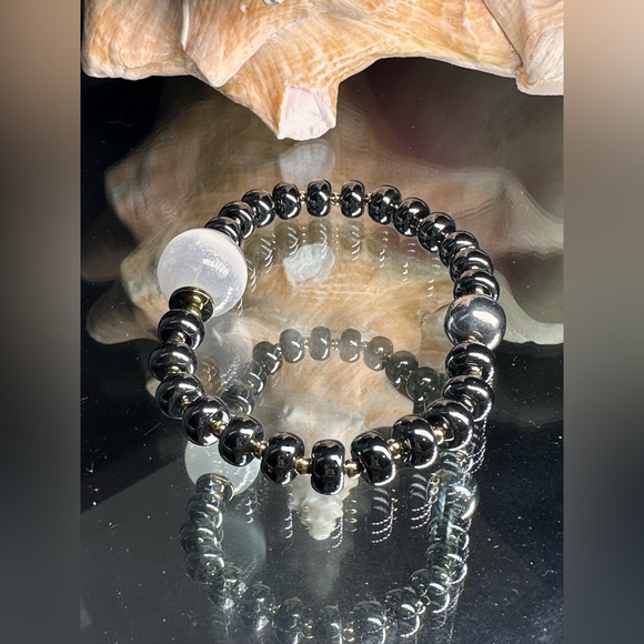 HEMATITE + SELENITE STONES NATURAL BRACELET size 7” - Picture 7 of 12